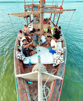 Dhow cruise Watanu